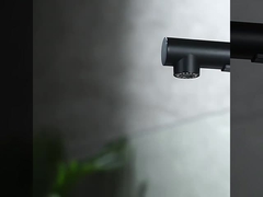 Τράβηγμα κάτω από τη στρόφιγγα κουζινών